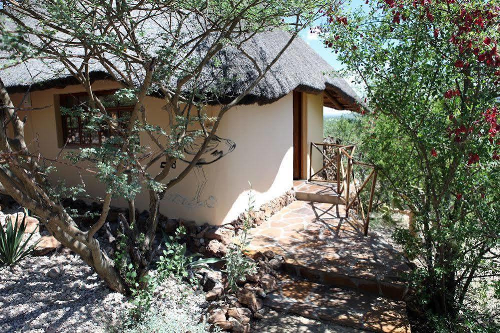 Vingerklip Lodge Khorixas Bagian luar foto